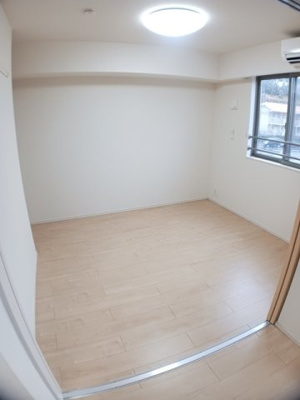 【内装】 | ラ・リベルタ