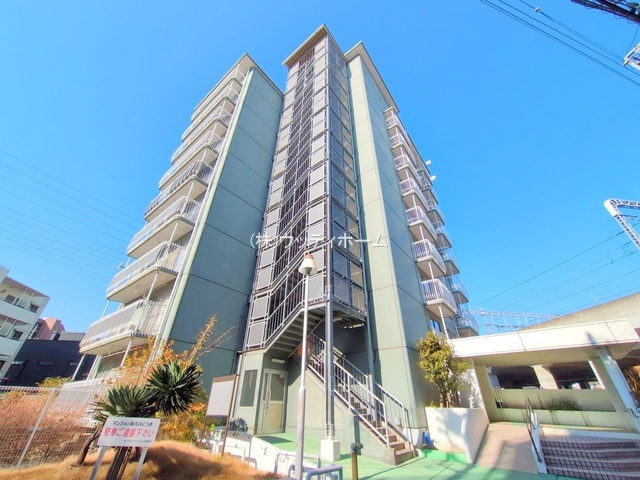 東武越谷サンライトマンションの外観