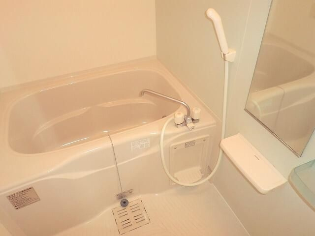 エリーゼ　フジの浴室