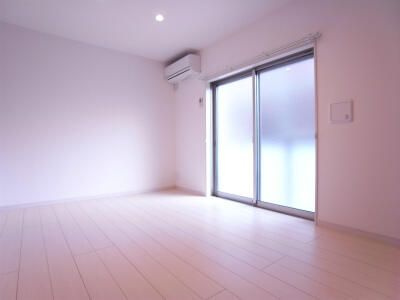 リブリ・にれの木の寝室