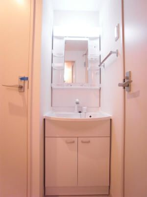 リブリ・にれの木の洗面所