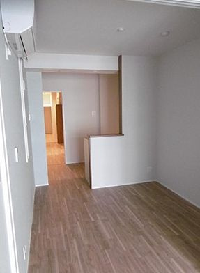 【居間・リビング】 | ラシーネ天神下 | 居間です