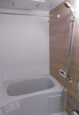 【浴室】 | ラシーネ天神下 | きれいなお風呂です