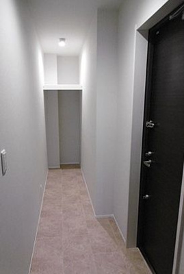 【玄関】 | ラシーネ天神下