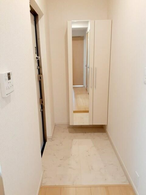 ランドウェルの玄関