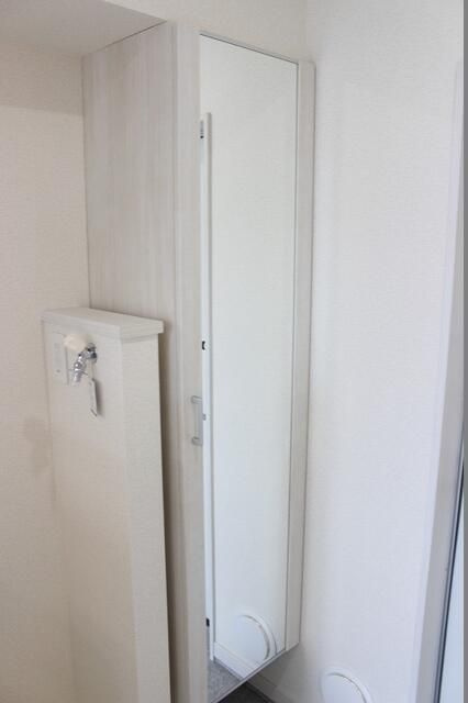 カーサフローラの玄関