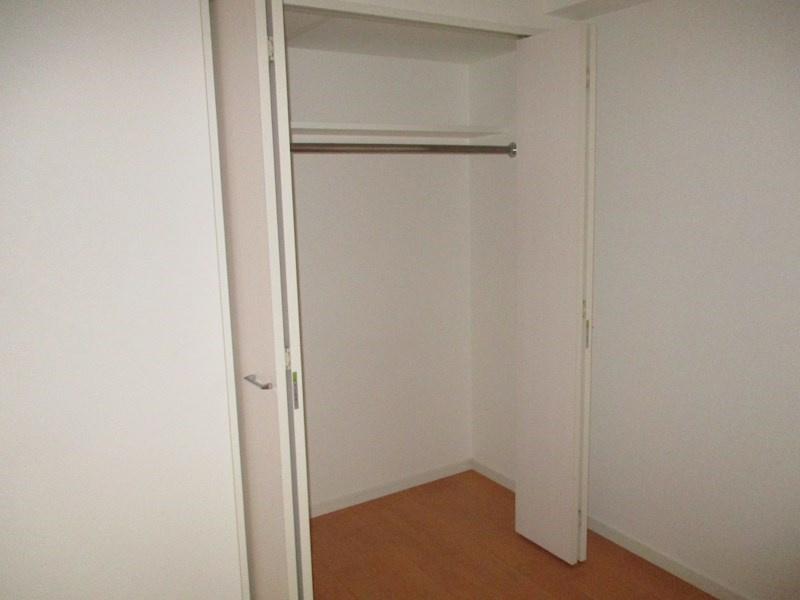 名古屋市千種区茶屋坂通２丁目の賃貸マンションの収納