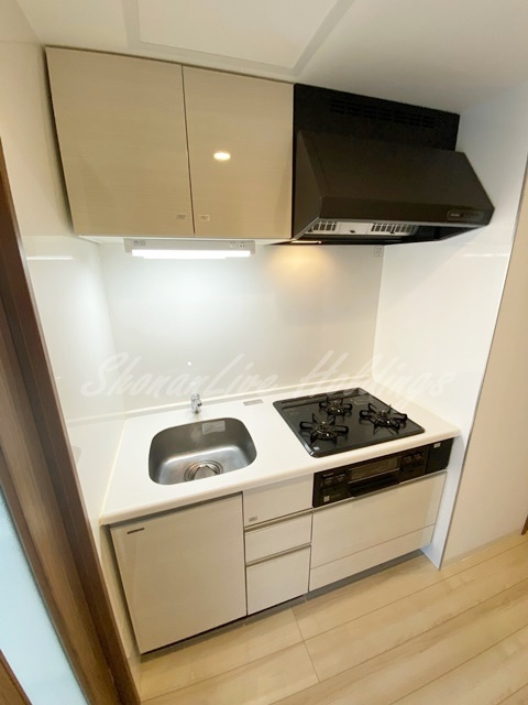 ライブロック湘南のキッチン|３口ガスコンロ♪