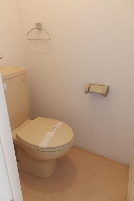 プレステージ谷塚Ⅲのトイレ