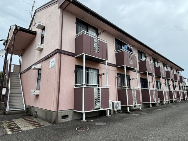 ロイヤルエステート