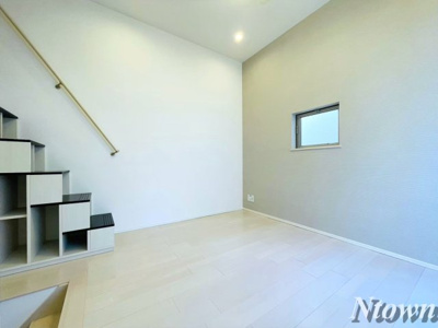 【その他】 | ハーモニーテラス志賀町Ⅴ | こちらの居間で趣味の時間をお楽しみください