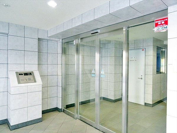 ヴィータローザＣＱレジデンス南千住のエントランス