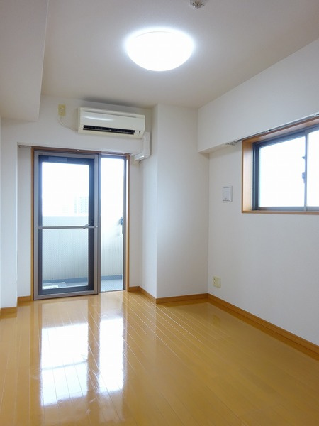 ヴィータローザＣＱレジデンス南千住の居間・リビング