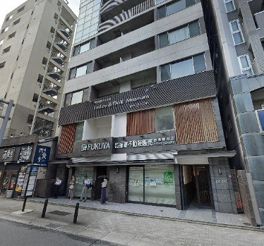 クオン四条柏屋町ビルの外観