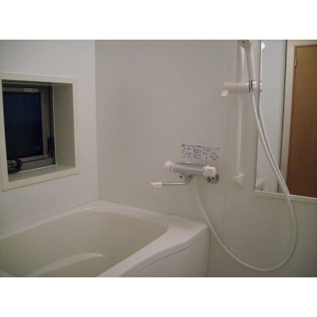 墨田区東駒形２丁目の賃貸マンションの浴室