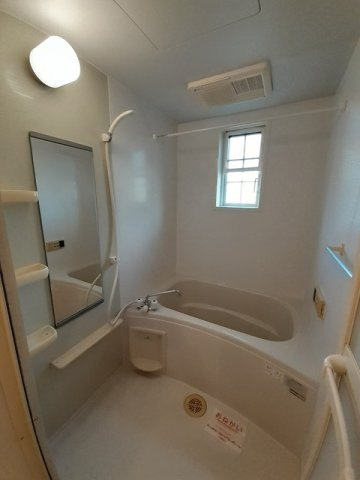 サンレミニオン　Ｂの浴室|きれいなお風呂です