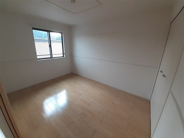 エニシアのその他