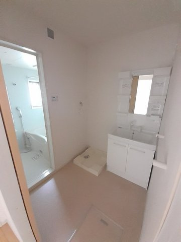 エニシアの洗面所|コンパクトで使いやすい洗面所