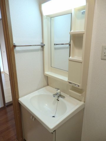 ウィンディアＢの洗面所|使いやすい洗面所です