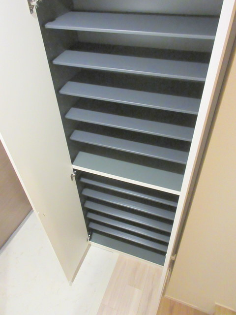 メゾン・ド・オリーブの収納|★シューズボックス★