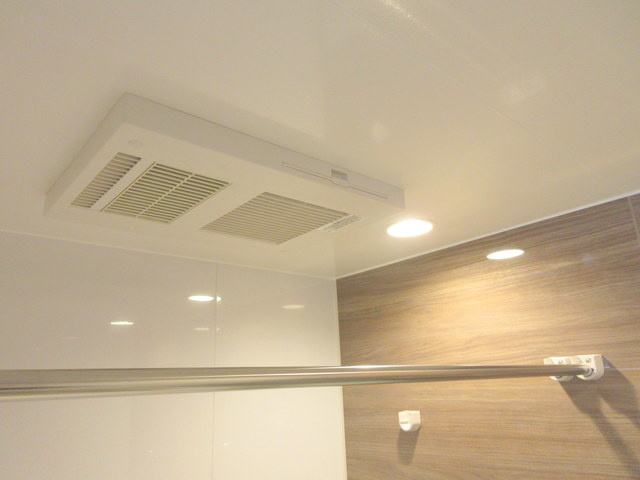 メゾン・ド・オリーブの設備|★浴室乾燥機★