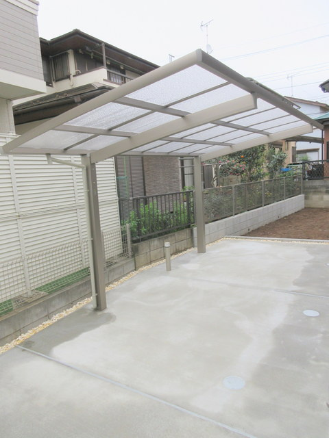 メゾン・ド・オリーブのその他共用部分|★屋根付き駐輪場★