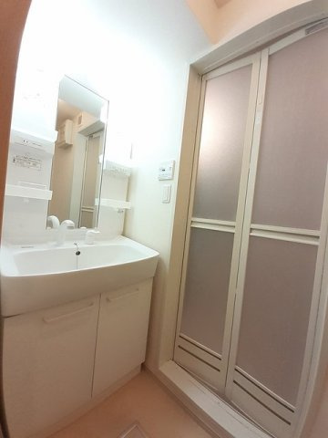 スペランツァⅠの洗面所|スペースが確保できる洗面所です