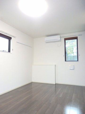 ラ　ルーチェの居間・リビング|居間です