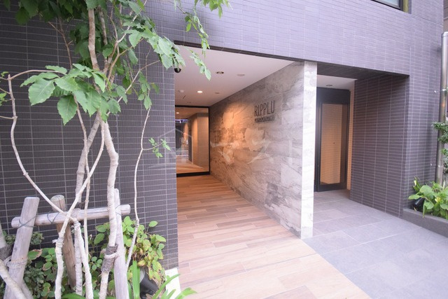 リップル南森町Ⅰのエントランス