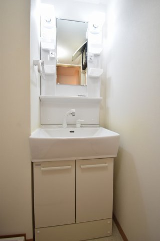 リップル南森町Ⅰの洗面所|他号室参考写真です