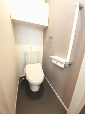 ラルーチェ畠敷　Ⅰのトイレ|清潔感のあるトイレです