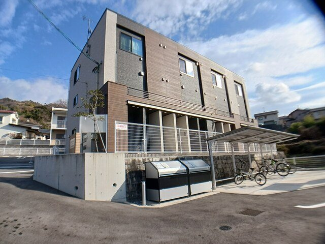 カメリアⅡの外観|外はこのようになっています