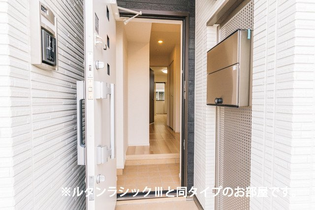 カメリアⅡの玄関|シンプルで使いやすい玄関です