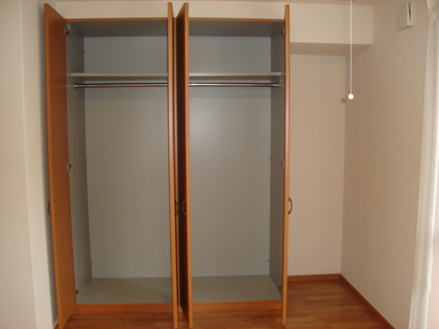 シェルル長束西の収納|クローゼット