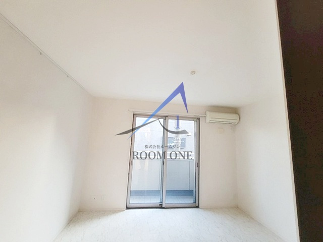 MJキャッスルの居間・リビング|洋室のお部屋です。