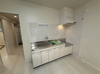  | MAK Ties Apartment