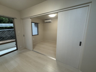  | MAK Ties Apartment