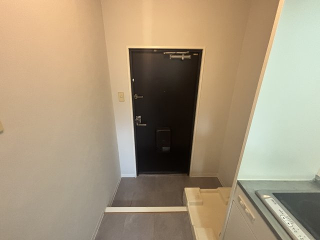 シャルムメゾン深江の玄関