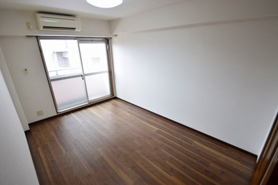 【居間・リビング】 | リップル布施イースト