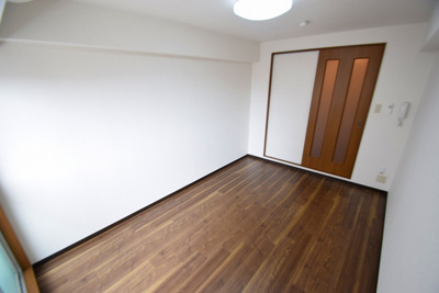 【洋室】 | リップル布施イースト