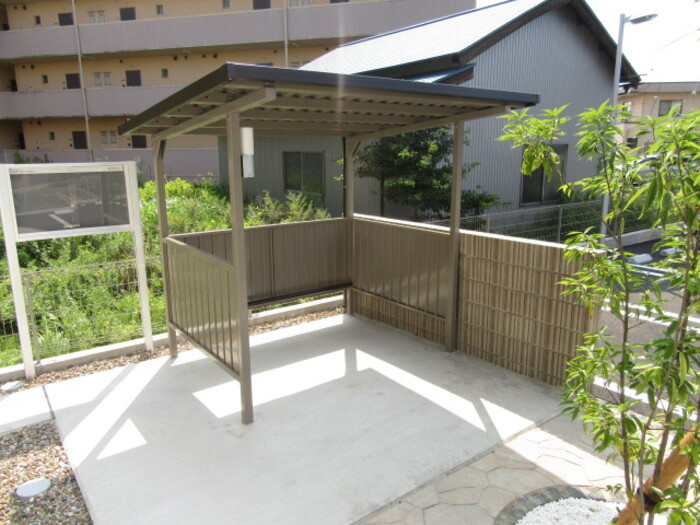 アン・ファミーユ