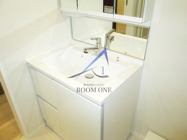 Grand Soleil 和田の洗面所|独立洗面台です。