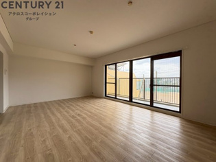 上ヶ原TWENTYEIGHTの居間