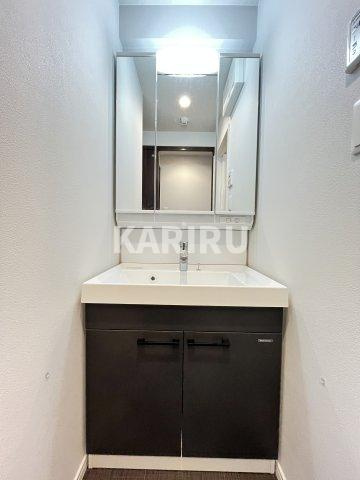 グランステディ城東中央の洗面所