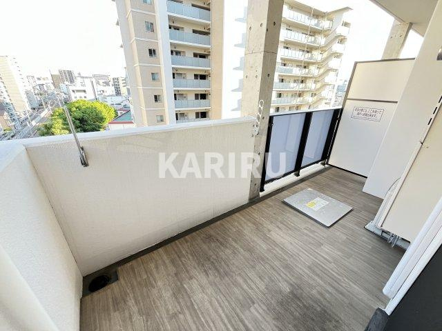 グランステディ城東中央のバルコニー