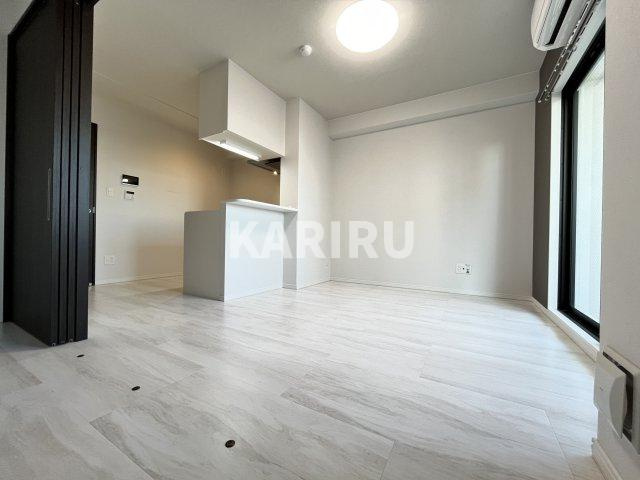 グランステディ城東中央の居間・リビング