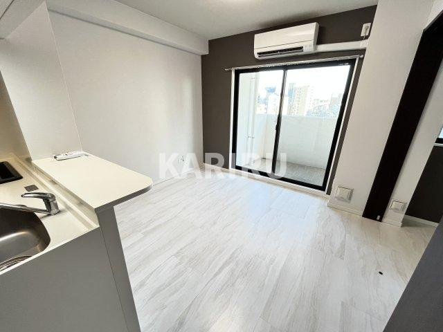 グランステディ城東中央の居間・リビング