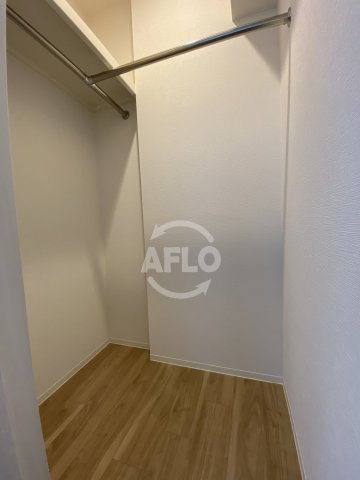 アーバネックス新町Ⅱ　堀江小学校の収納|アーバネックス新町Ⅱ　ウォークインクローゼット