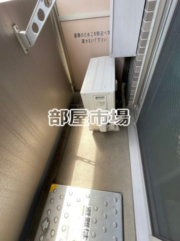 Risingplace町屋のバルコニー