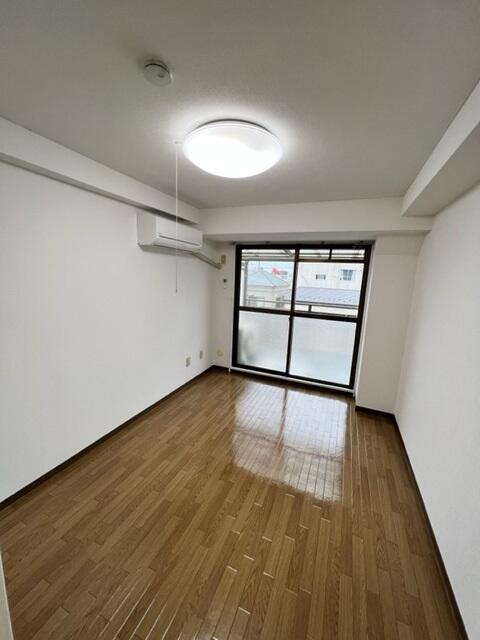 リエス新小岩の洋室